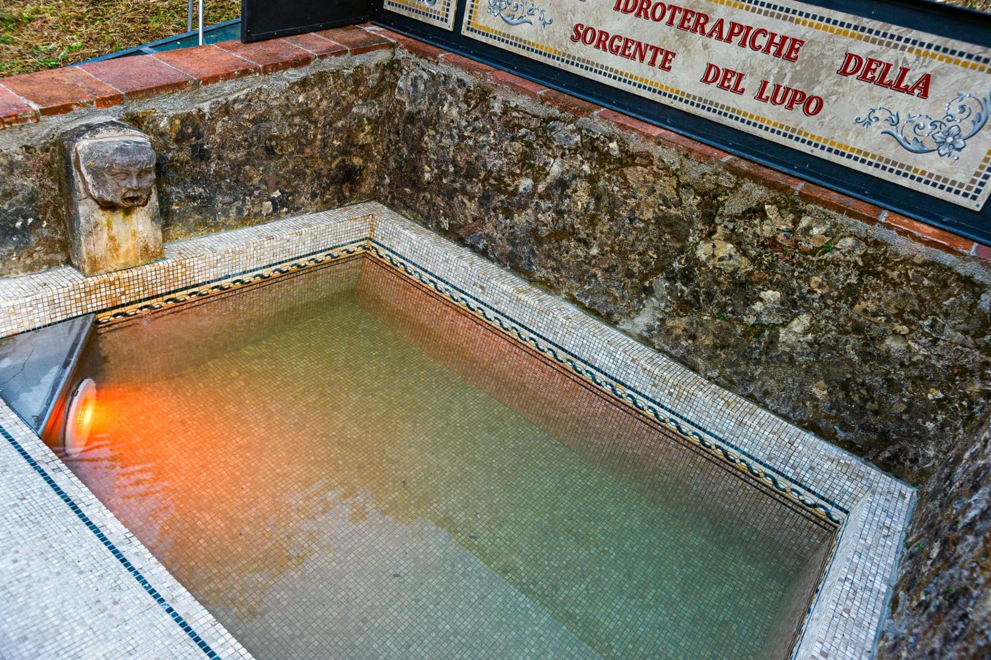 Hotel Villa Volpi Lucca Buitenkant foto